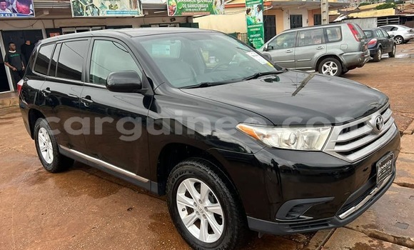 Buy Used Toyota Highlander Black Car in Conakry in Conakry Buy Used Toyota Highlander Black Car in Conakry in Conakry