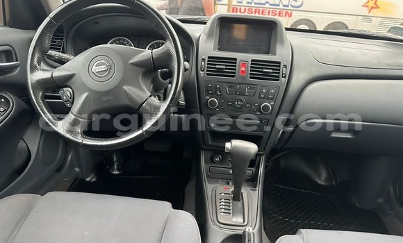 Buy Used Nissan Almera Red Car in Conakry in Conakry Buy Used Nissan Almera Red Car in Conakry in Conakry