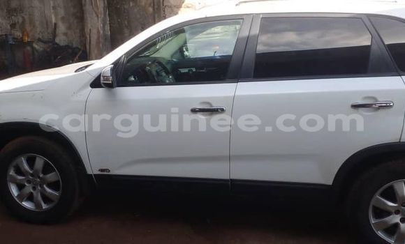 Buy Used Kia Sorento White Car in Conakry in Conakry Buy Used Kia Sorento White Car in Conakry in Conakry