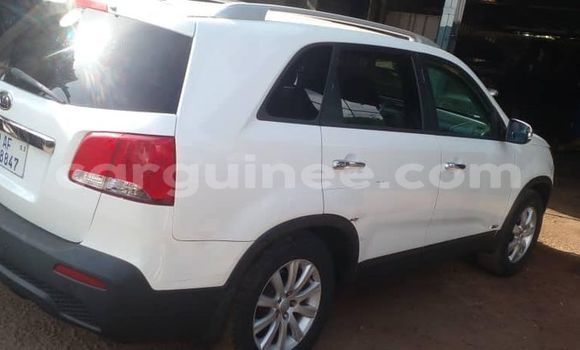 Buy Used Kia Sorento White Car in Conakry in Conakry Buy Used Kia Sorento White Car in Conakry in Conakry