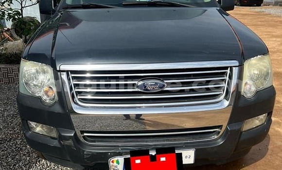 Acheter Occasion Voiture Ford Explorer Noir à Conakry, Conakry Acheter Occasion Voiture Ford Explorer Noir à Conakry, Conakry