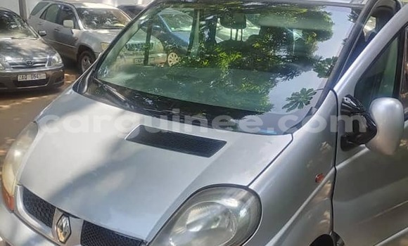 Buy Used Renault Trafic Other Car in Conakry in Conakry Buy Used Renault Trafic Other Car in Conakry in Conakry