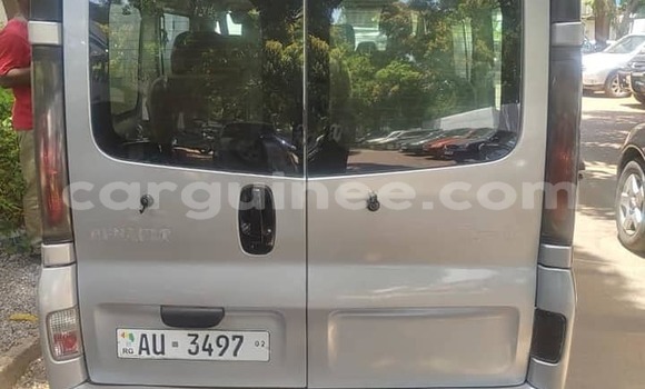 Buy Used Renault Trafic Other Car in Conakry in Conakry Buy Used Renault Trafic Other Car in Conakry in Conakry
