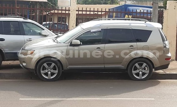 Buy Used Mitsubishi Outlander Other Car in Conakry in Conakry