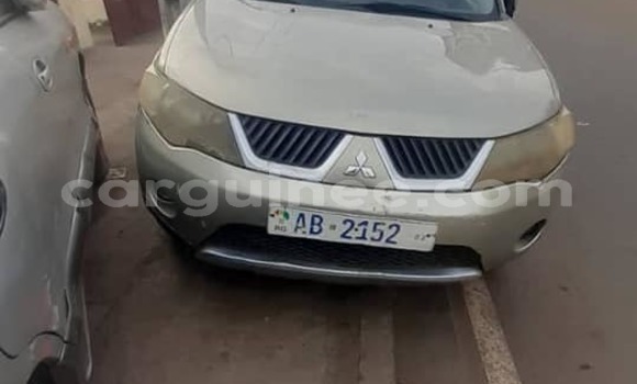 Buy Used Mitsubishi Outlander Other Car in Conakry in Conakry Buy Used Mitsubishi Outlander Other Car in Conakry in Conakry