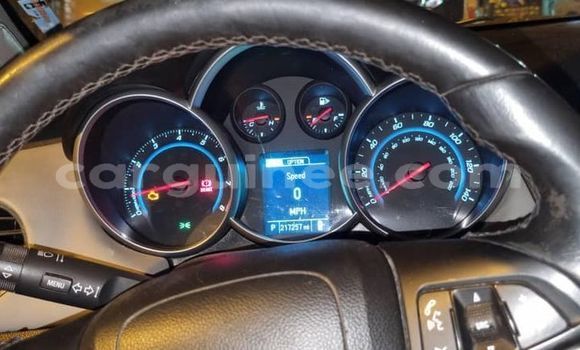 Buy Used Chevrolet Cruze Red Car in Conakry in Conakry Buy Used Chevrolet Cruze Red Car in Conakry in Conakry