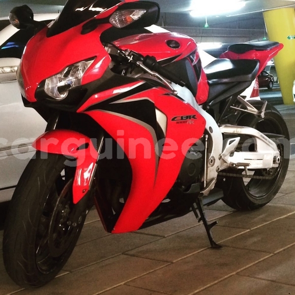 Big with watermark honda cbr 1000 rr conakry conakry 9318