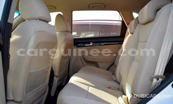 Buy Import Kia Sorento White Car in Import - Dubai in Conakry Buy Import Kia Sorento White Car in Import - Dubai in Conakry