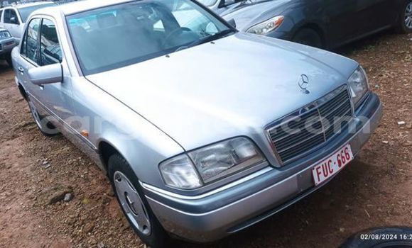Acheter Occasion Voiture Mercedes-Benz 190 Autre à Conakry, Conakry Acheter Occasion Voiture Mercedes-Benz 190 Autre à Conakry, Conakry
