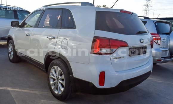 Buy Import Kia Sorento White Car in Import - Dubai in Conakry Buy Import Kia Sorento White Car in Import - Dubai in Conakry
