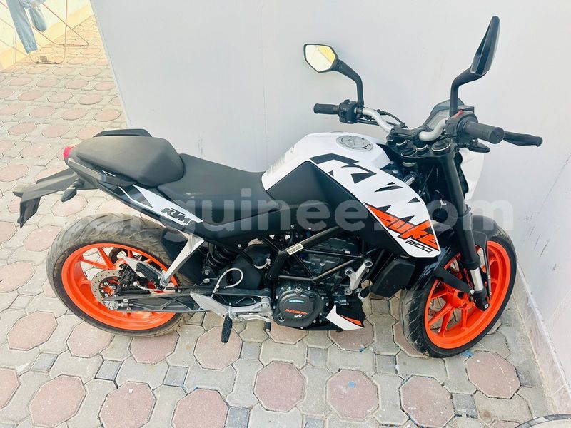 Big with watermark ktm duke conakry conakry 9343