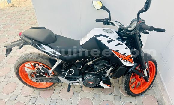 Buy Used KTM Duke Beige Bike in Conakry in Conakry Buy Used KTM Duke Beige Bike in Conakry in Conakry