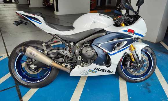 Acheter Occasion Moto Suzuki GSX–R Blanc à Conakry, Conakry