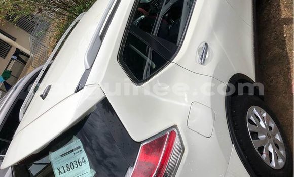 Acheter Occasion Voiture Nissan Rogue Blanc à Conakry, Conakry Acheter Occasion Voiture Nissan Rogue Blanc à Conakry, Conakry