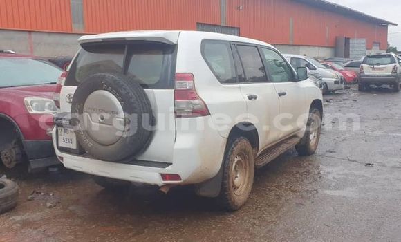 Buy Used Toyota Prado White Car in Conakry in Conakry Buy Used Toyota Prado White Car in Conakry in Conakry