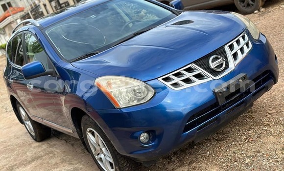 Buy Used Nissan Rogue Blue Car in Conakry in Conakry Buy Used Nissan Rogue Blue Car in Conakry in Conakry