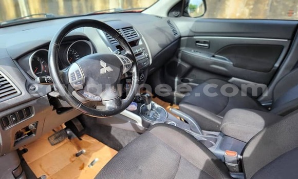 Buy Used Mitsubishi RVR Red Car in Conakry in Conakry Buy Used Mitsubishi RVR Red Car in Conakry in Conakry