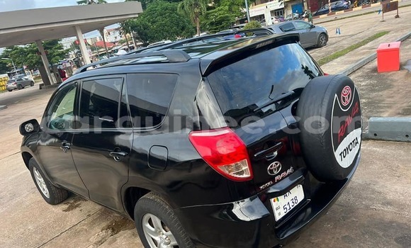 Buy Used Toyota RAV4 Black Car in Conakry in Conakry Buy Used Toyota RAV4 Black Car in Conakry in Conakry