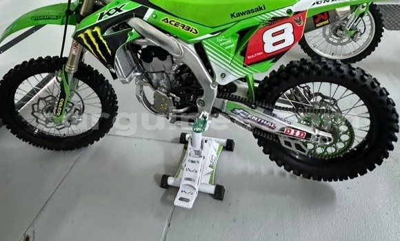 Buy Used Kawasaki KX Green Bike in Conakry in Conakry