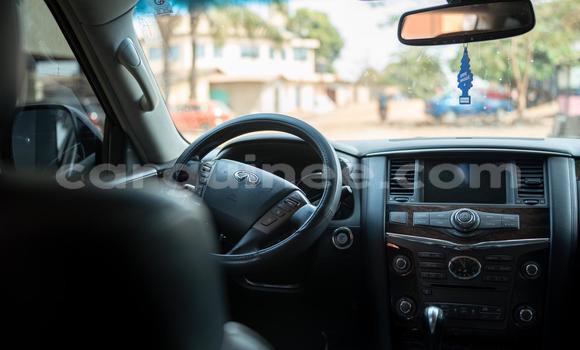Acheter Import Voiture Infiniti QX56 Blanc à Conakry, Conakry Acheter Import Voiture Infiniti QX56 Blanc à Conakry, Conakry
