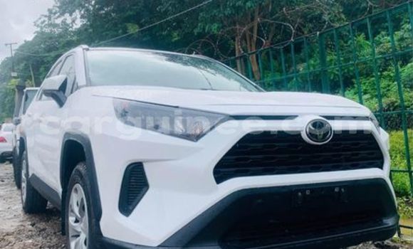 Buy Used Toyota RAV4 Other Car in Conakry in Conakry Buy Used Toyota RAV4 Other Car in Conakry in Conakry