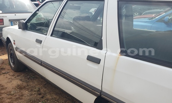 Acheter Import Utilitaire Renault Trafic Autre à Conakry, Conakry Acheter Import Utilitaire Renault Trafic Autre à Conakry, Conakry