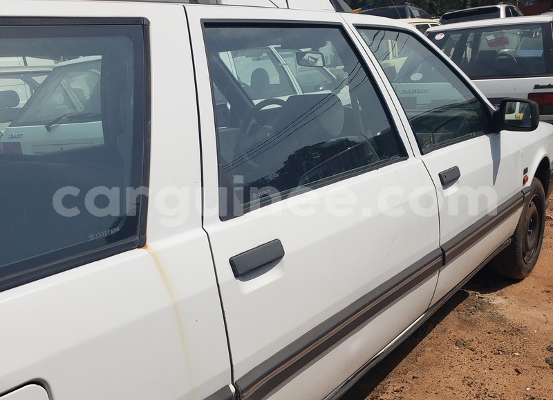 Big with watermark renault trafic conakry conakry 9512