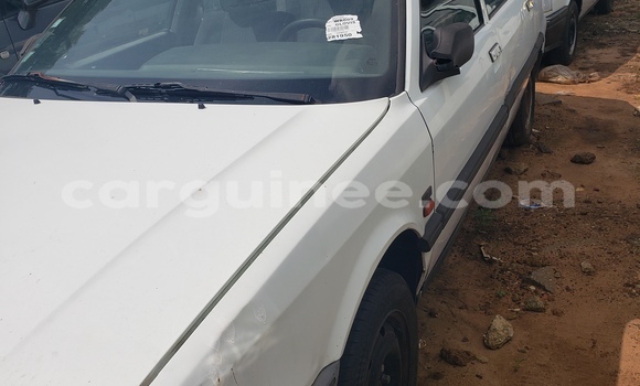 Acheter Import Voiture Renault 21 Autre à Conakry, Conakry Acheter Import Voiture Renault 21 Autre à Conakry, Conakry