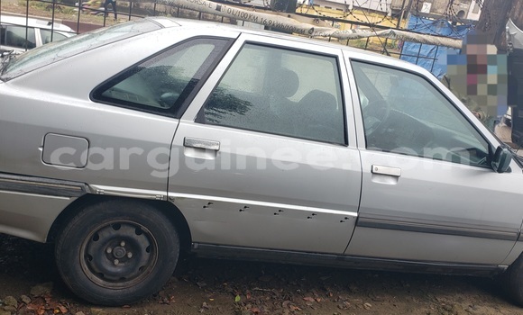 Acheter Import Voiture Renault 21 Autre à Conakry, Conakry Acheter Import Voiture Renault 21 Autre à Conakry, Conakry