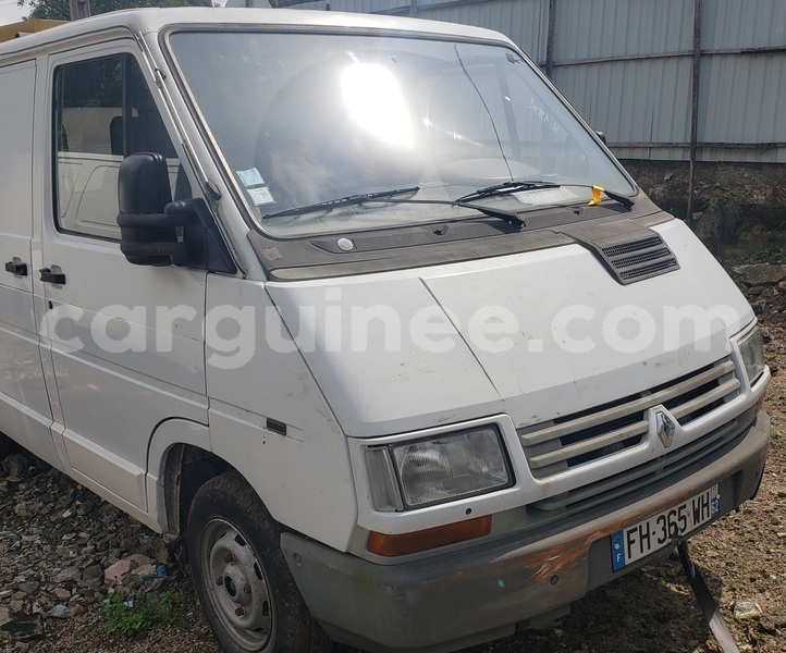 Big with watermark renault trafic conakry conakry 9515