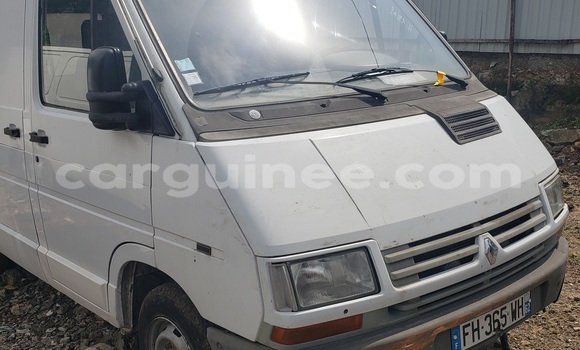 Acheter Import Utilitaire Renault Trafic Autre à Conakry, Conakry Acheter Import Utilitaire Renault Trafic Autre à Conakry, Conakry