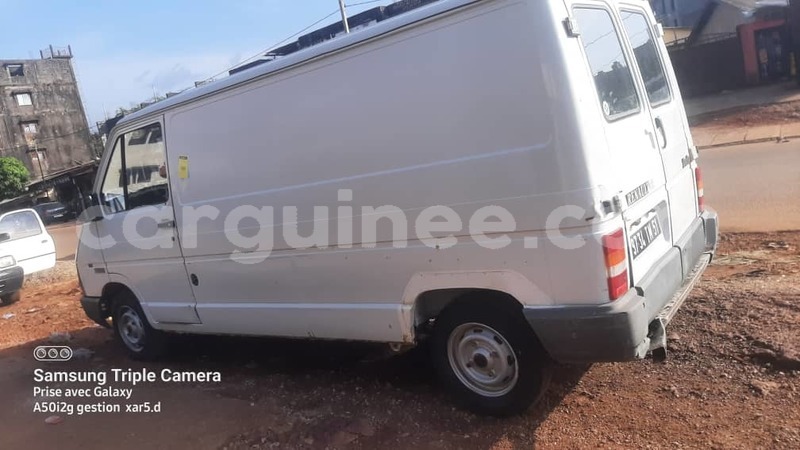 Big with watermark renault trafic conakry conakry 9516