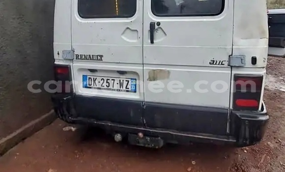 Acheter Import Utilitaire Renault Trafic Autre à Conakry, Conakry Acheter Import Utilitaire Renault Trafic Autre à Conakry, Conakry