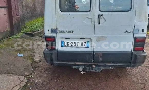 Acheter Import Utilitaire Renault Trafic Autre à Conakry, Conakry Acheter Import Utilitaire Renault Trafic Autre à Conakry, Conakry