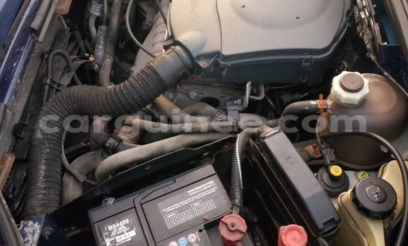 Acheter Occasion Voiture Renault Kangoo Bleu à Conakry, Conakry Acheter Occasion Voiture Renault Kangoo Bleu à Conakry, Conakry