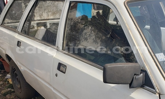 Acheter Import Voiture Peugeot 205 Autre à Conakry, Conakry Acheter Import Voiture Peugeot 205 Autre à Conakry, Conakry