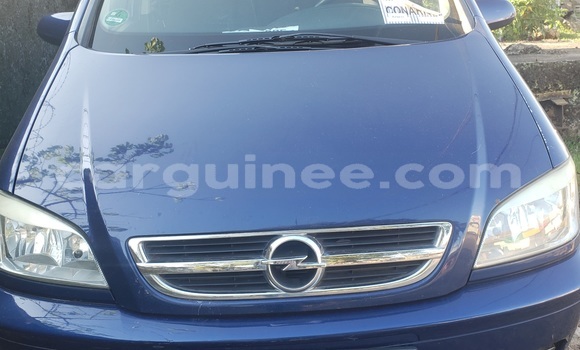 Acheter Import Voiture Opel Zafira Bleu à Conakry, Conakry Acheter Import Voiture Opel Zafira Bleu à Conakry, Conakry