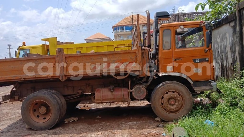 Big with watermark renault g300 conakry conakry 9533