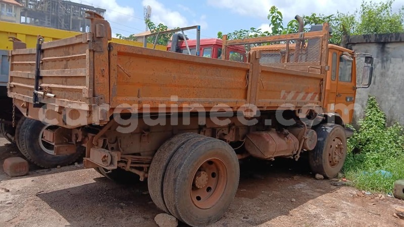 Big with watermark renault g300 conakry conakry 9533