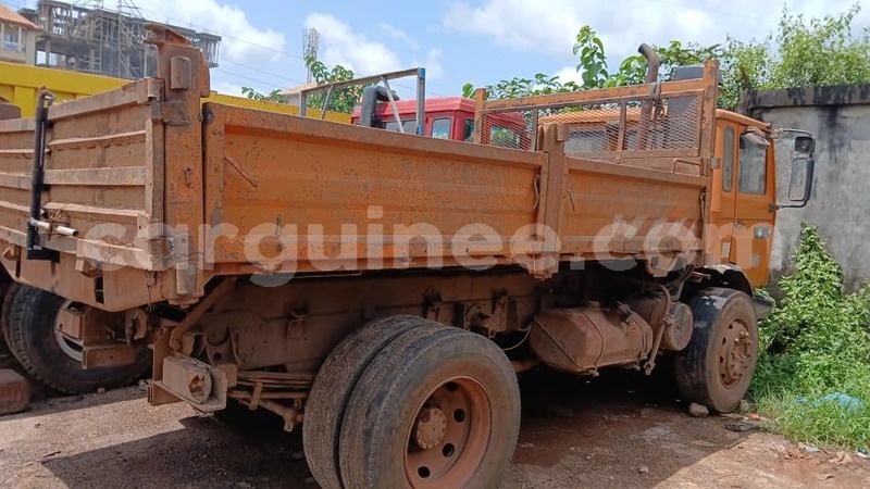 Big with watermark renault g300 conakry conakry 9533