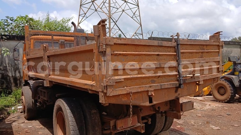 Big with watermark renault g300 conakry conakry 9533