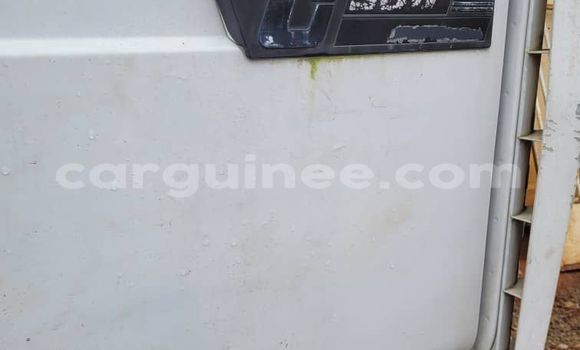 Acheter Occasion Utilitaire Renault G300 Autre à Conakry, Conakry Acheter Occasion Utilitaire Renault G300 Autre à Conakry, Conakry
