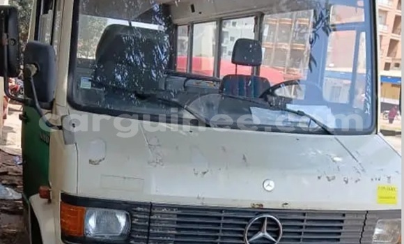Acheter Import Utilitaire Mercedes‒Benz 407D Autre à Conakry, Conakry Acheter Import Utilitaire Mercedes‒Benz 407D Autre à Conakry, Conakry