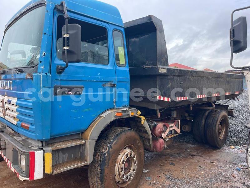 Big with watermark renault g300 conakry conakry 9541