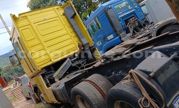 Acheter Import Utilitaire Renault Magnum 480 Autre à Conakry, Conakry Acheter Import Utilitaire Renault Magnum 480 Autre à Conakry, Conakry