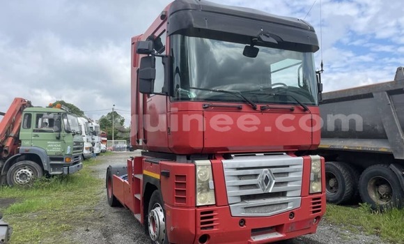Acheter Occasion Utilitaire Renault Magnum 480 Autre à Conakry, Conakry Acheter Occasion Utilitaire Renault Magnum 480 Autre à Conakry, Conakry