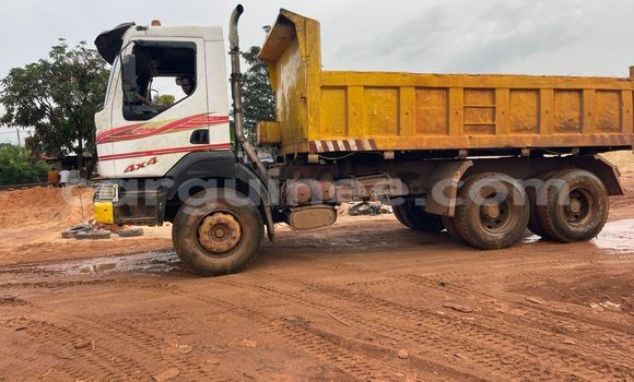 Medium with watermark renault d55 conakry conakry 9548
