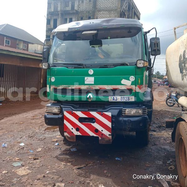 Big with watermark renault g300 conakry conakry 9552