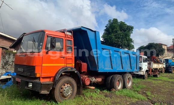 Acheter Occasion Utilitaire Iveco Cargo Autre à Conakry, Conakry Acheter Occasion Utilitaire Iveco Cargo Autre à Conakry, Conakry