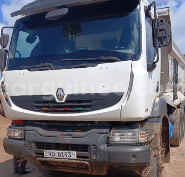 Big with watermark renault g300 conakry conakry 9555